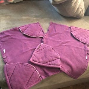 Rachael Ray Kitchen Towel and Oven Glove Moppine